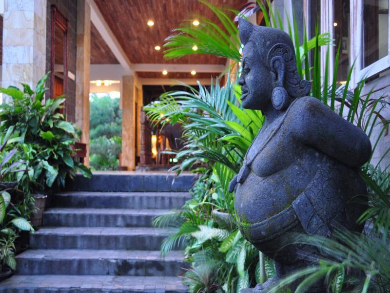 Bukit Daun Hotel And Resort Kediri  Eksteriør bilde